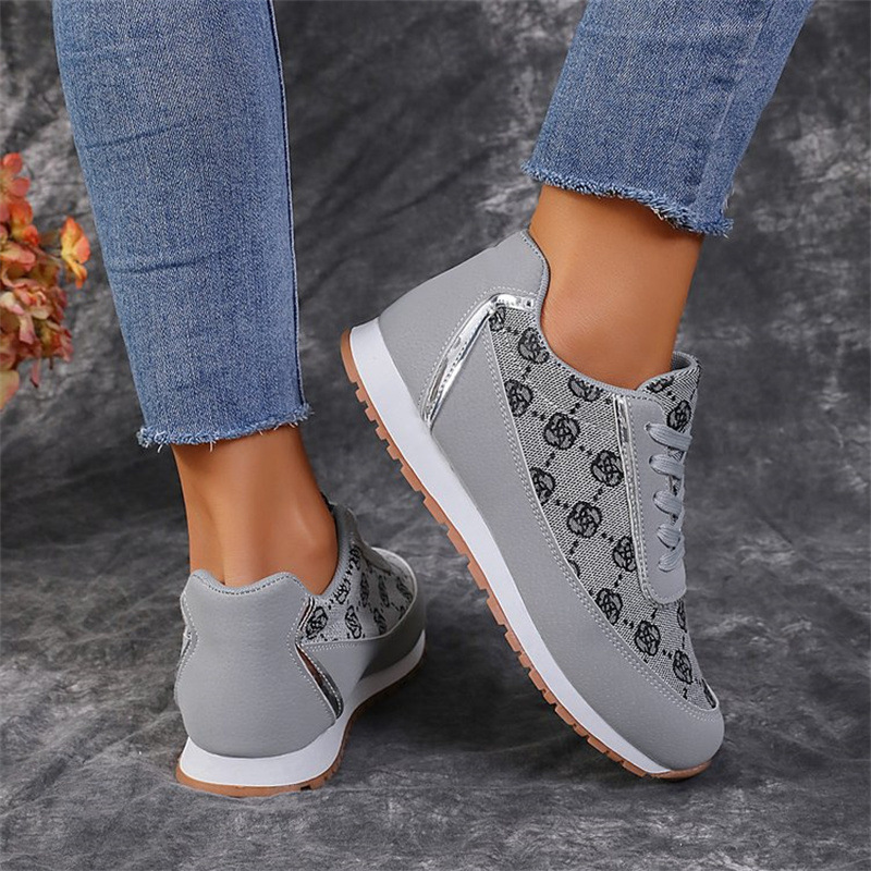 Sports style casual shoes for women, round toe color blocking, comfortable flat sole single shoes - Image 5