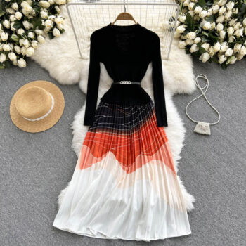French Elegant Western Style Round Neck Knitted Waist Long Skirt Gradient Pleated Dress