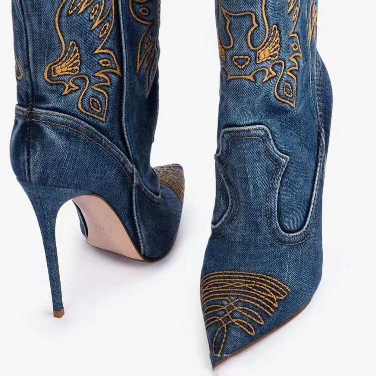 Western cowboy style high heels, pointed high heels, embroidered short tube, slim and sexy knight boots, fashion boots for women - Image 4